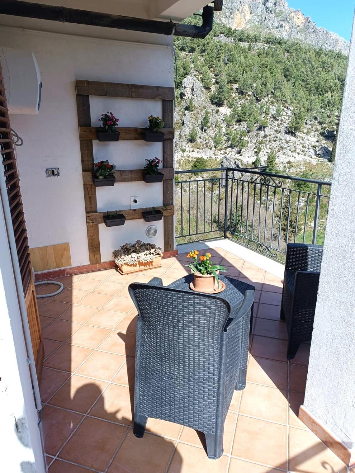 Casa Belvedere Isnello Buitenkant foto